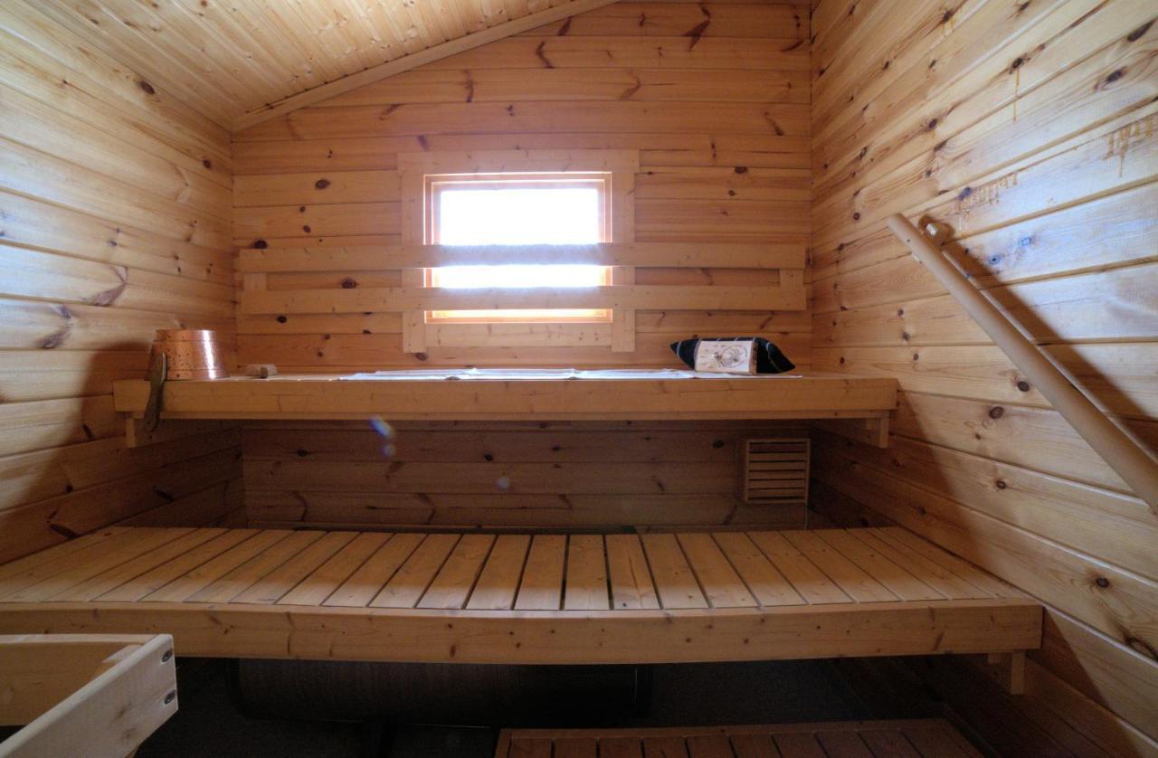 Pukinsaaren Camping 크리스티낭카우풍키 외부 사진