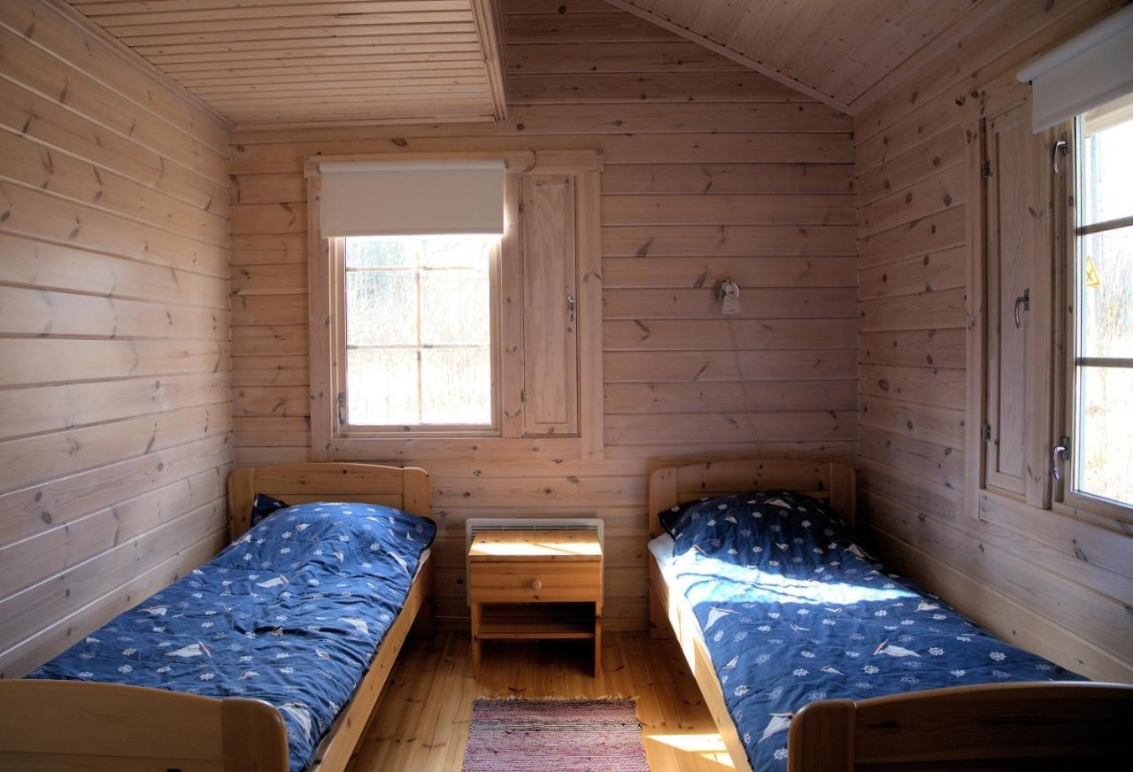 Pukinsaaren Camping 크리스티낭카우풍키 외부 사진