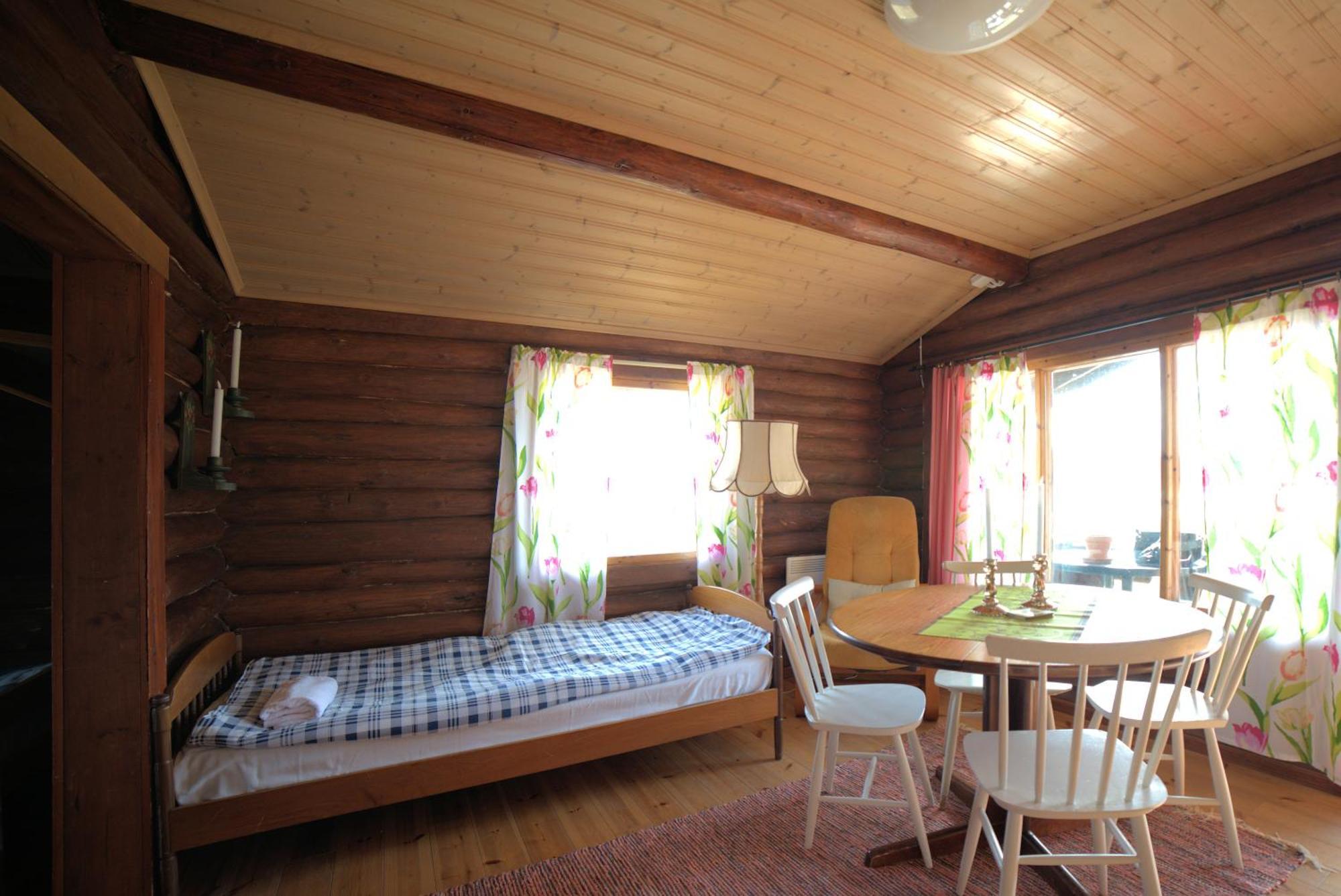 Pukinsaaren Camping 크리스티낭카우풍키 외부 사진